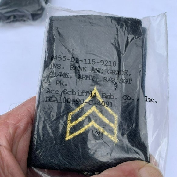 US Army Sergeant Epaulet Shoulder Boards (Pair) - 3" - Picture 3 of 4